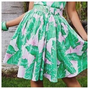 EUC Pinup Couture Palm Full Circle Skirt PUG: L ‎